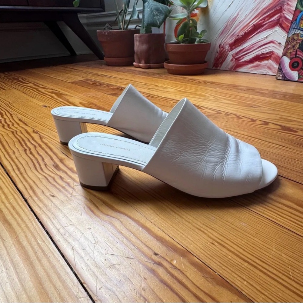 Mansur Gavriel White Open-Toe Leather Low Block Heel Mules